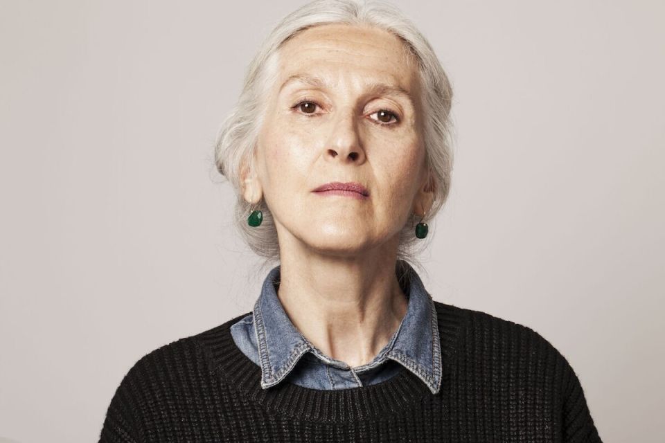 Секреты молодости: 9 привычек, которые выдают возраст женщины