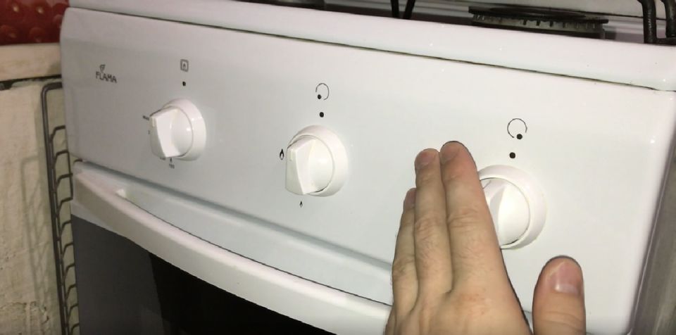 Незначимое усилие, которое возвращает блеск ручкам газовой плиты
