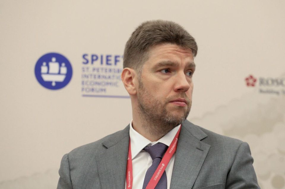 Команда Большого Росреестра провела на полях ПМЭФ-2025 панельную дискуссию «Земельные ресурсы страны: экономический потенциал», собравшую не только экспертов из нашей страны, но и Сербии, Узбекистана и Азербайджана
