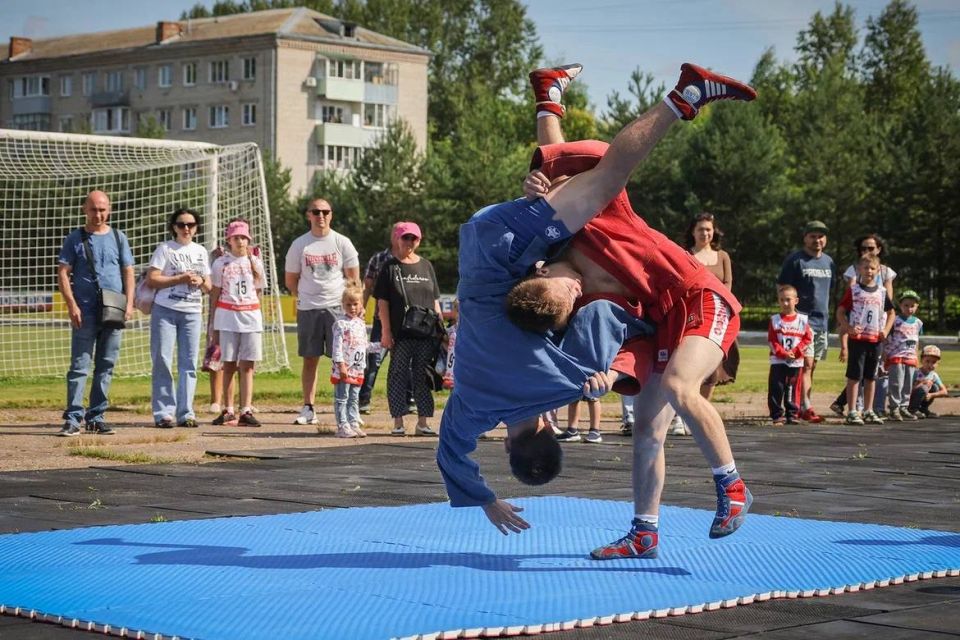 Дмитрий Рудаков: День физкультурника сегодня отметили на стадионе «Переборец»