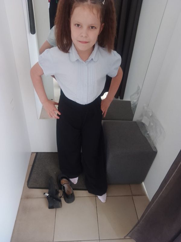      , 8 