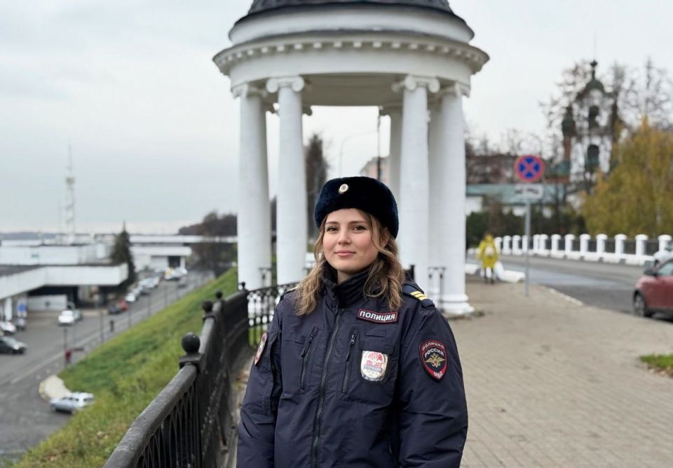 #ХорошихВыходных желает жителям области сержант полиции Васильева Мария