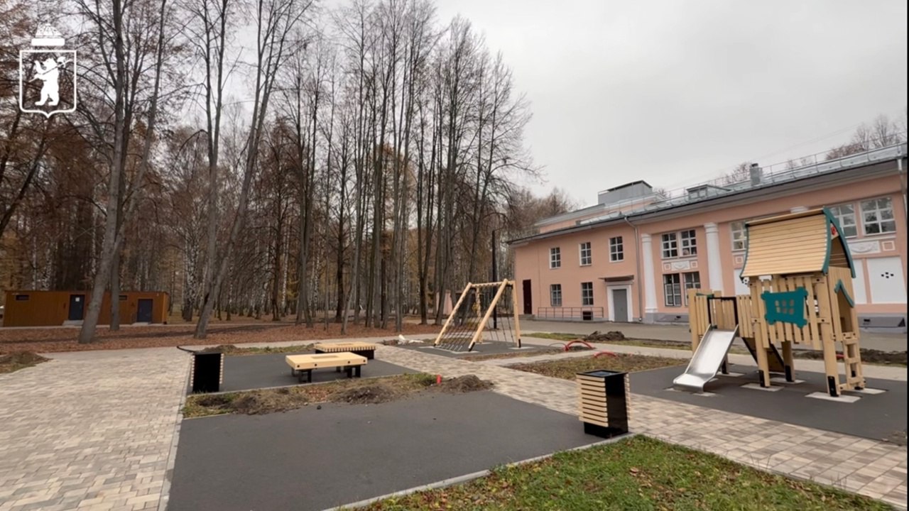 В Ярославле завершается благоустройство сквера у ДК «Гамма»