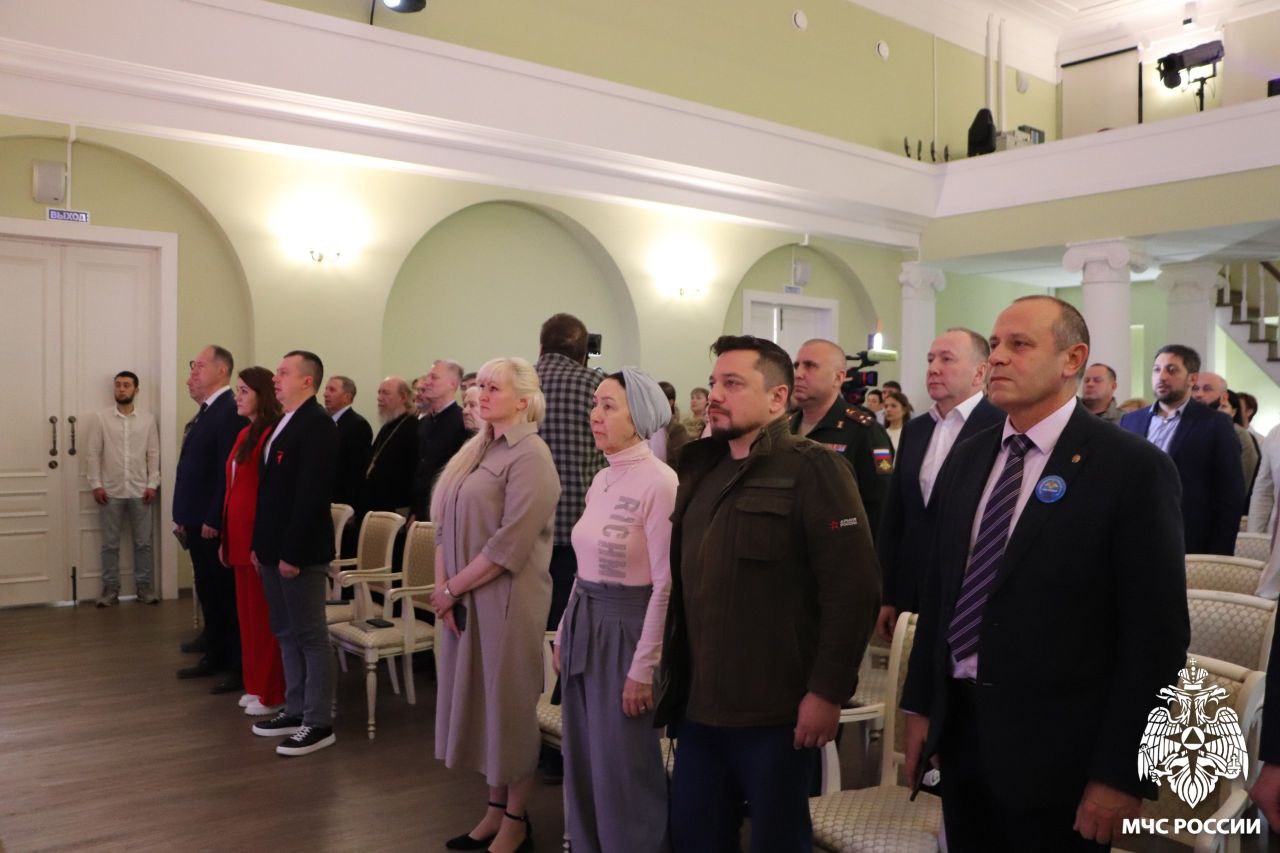 Ярославские спасатели отмечены за неоценимую помощь участникам СВО Ярославские спасатели отмечены за неоценимую помощь участникам СВО