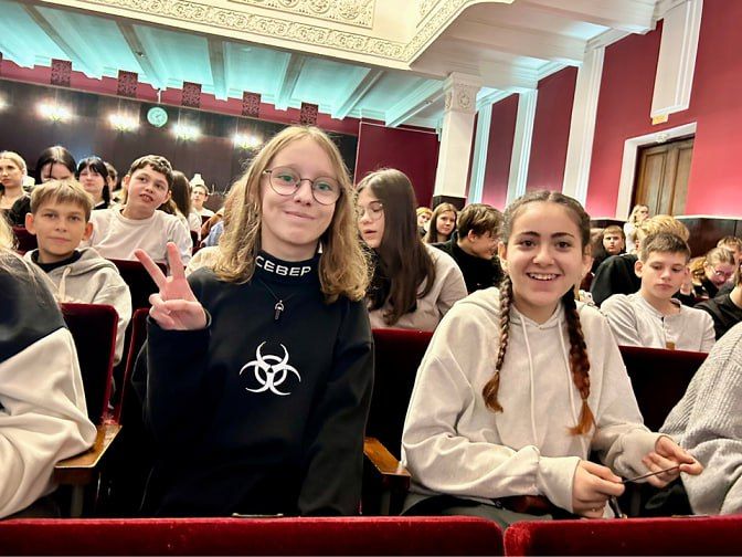 ™™™™™. Ярославские полицейские и общественники завершили проведение общероссийской акции «Сообщи, где торгуют смертью» профилактическим мероприятием «Касается каждого!»