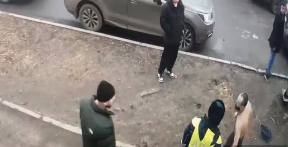 Рыбинская городская прокуратура направила в суд уголовное дело о применении насилия в отношении сотрудника полиции