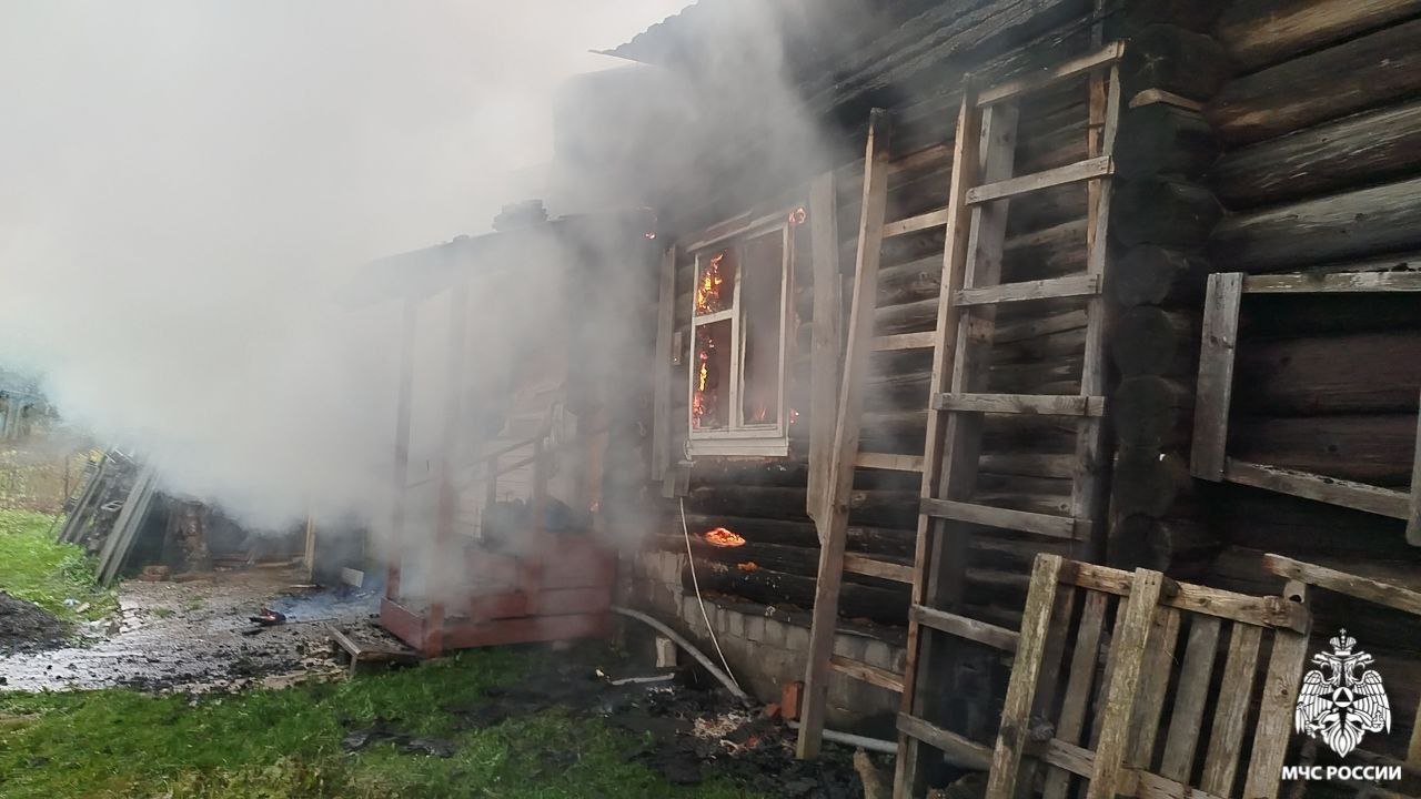 Виноват холодильник!. В селе Воронцово Переславского округа произошло загорание в подсобном помещении дачного деревянного дома Виноват холодильник!. В селе Воронцово Переславского округа произошло загорание в подсобном помещении дачного деревянного дома