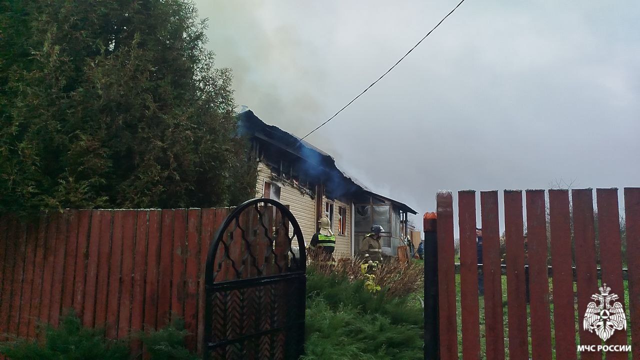 Виноват холодильник!. В селе Воронцово Переславского округа произошло загорание в подсобном помещении дачного деревянного дома Виноват холодильник!. В селе Воронцово Переславского округа произошло загорание в подсобном помещении дачного деревянного дома