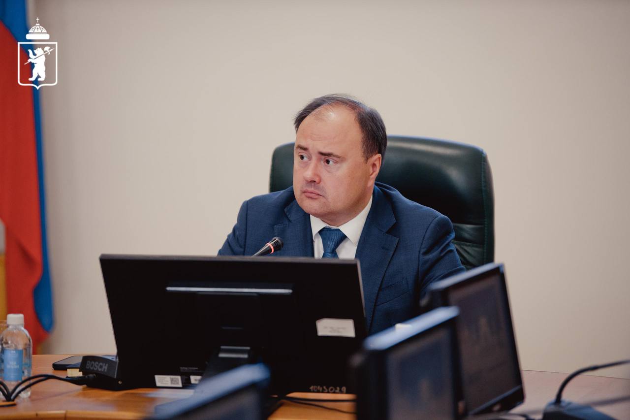 Началась прямая трансляция открытого совещания мэра