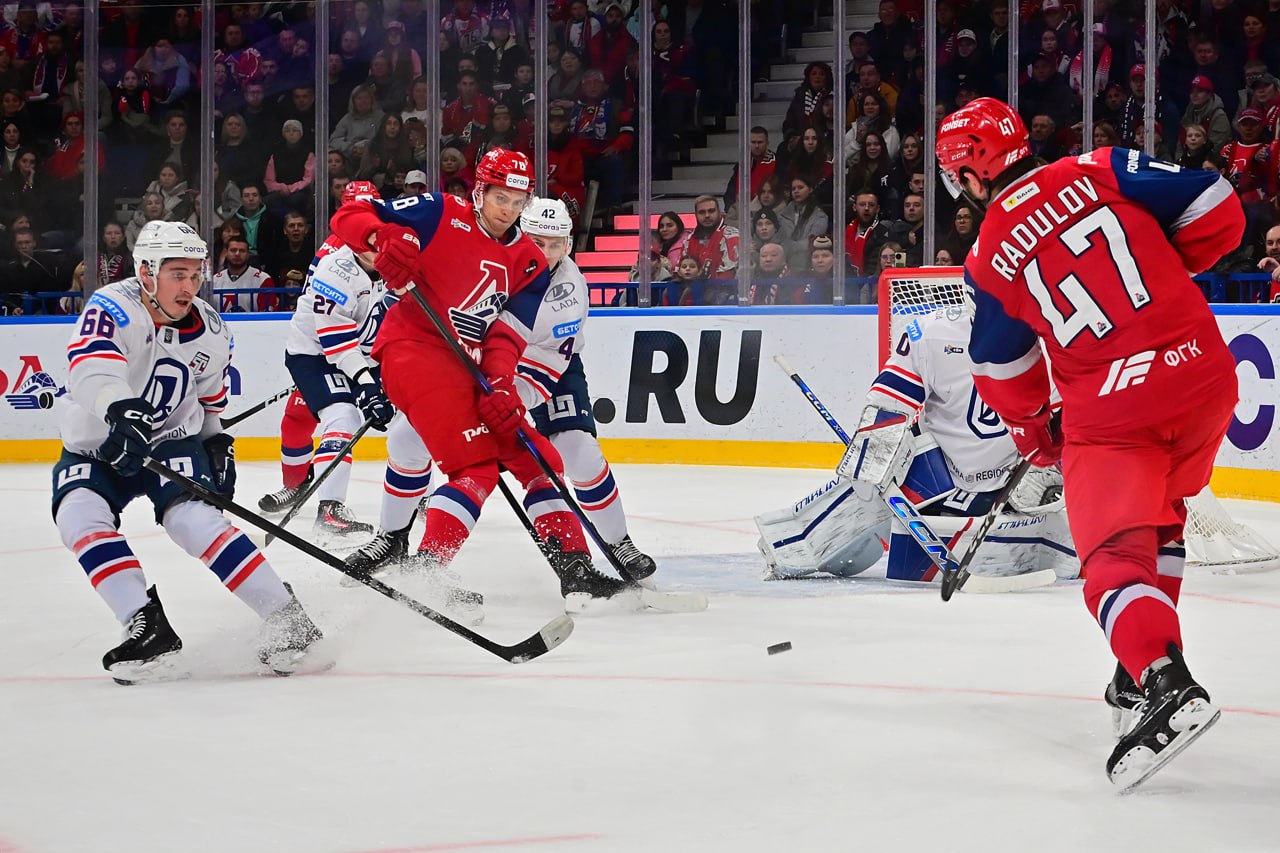 Боб Хартли прокомментировал победу «Локомотива» над тольяттинской «Ладой» Боб Хартли прокомментировал победу «Локомотива» над тольяттинской «Ладой»