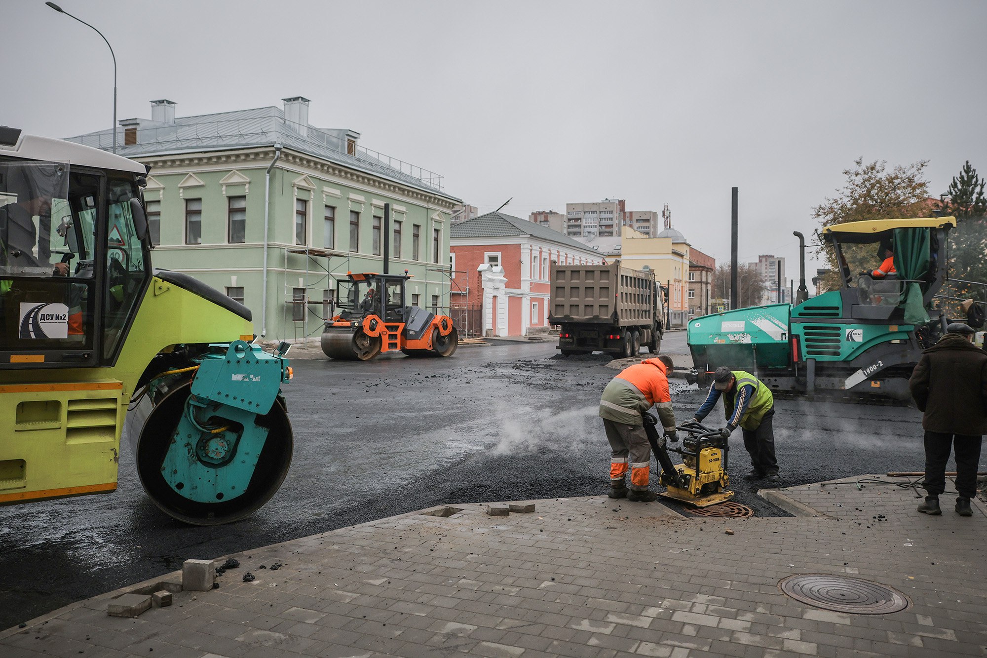 Дмитрий Рудаков: Завершаем ремонт улицы Чкалов на участке от Стоялой до Пушкина Дмитрий Рудаков: Завершаем ремонт улицы Чкалов на участке от Стоялой до Пушкина