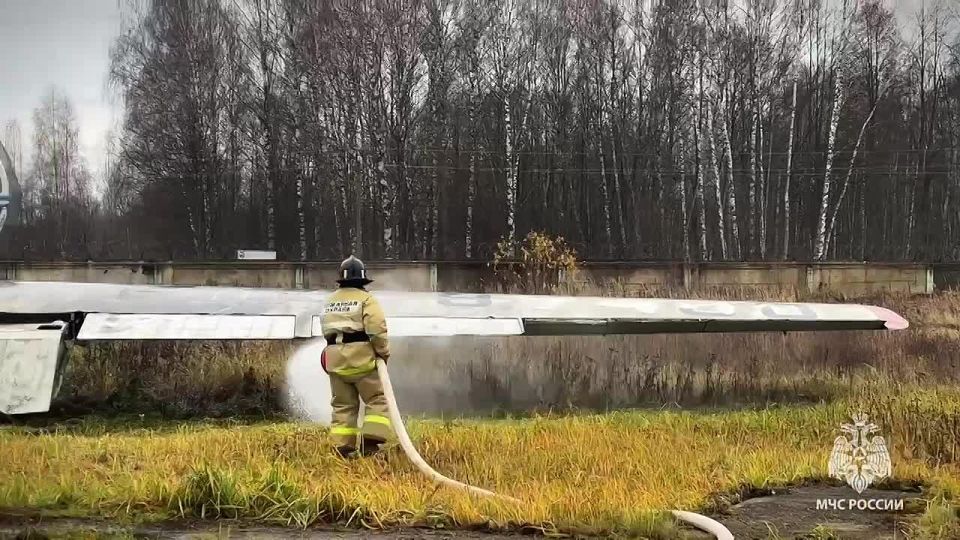 Пожарно-тактические учения в аэропорту Ярославля