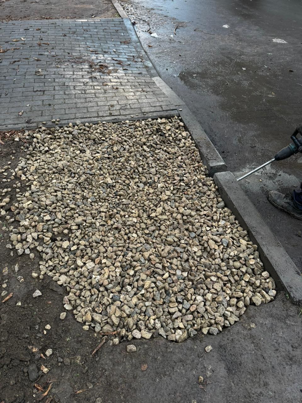 Прокуратура Фрунзенского района выявила нарушения при реализации контракта по ремонту дворов Прокуратура Фрунзенского района выявила нарушения при реализации контракта по ремонту дворов