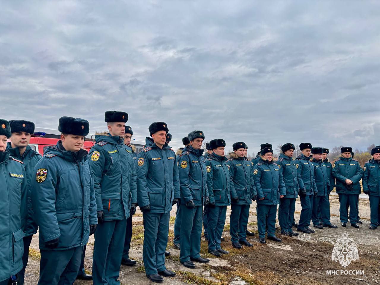 Пожарно-тактические учения в аэропорту Ярославля Пожарно-тактические учения в аэропорту Ярославля