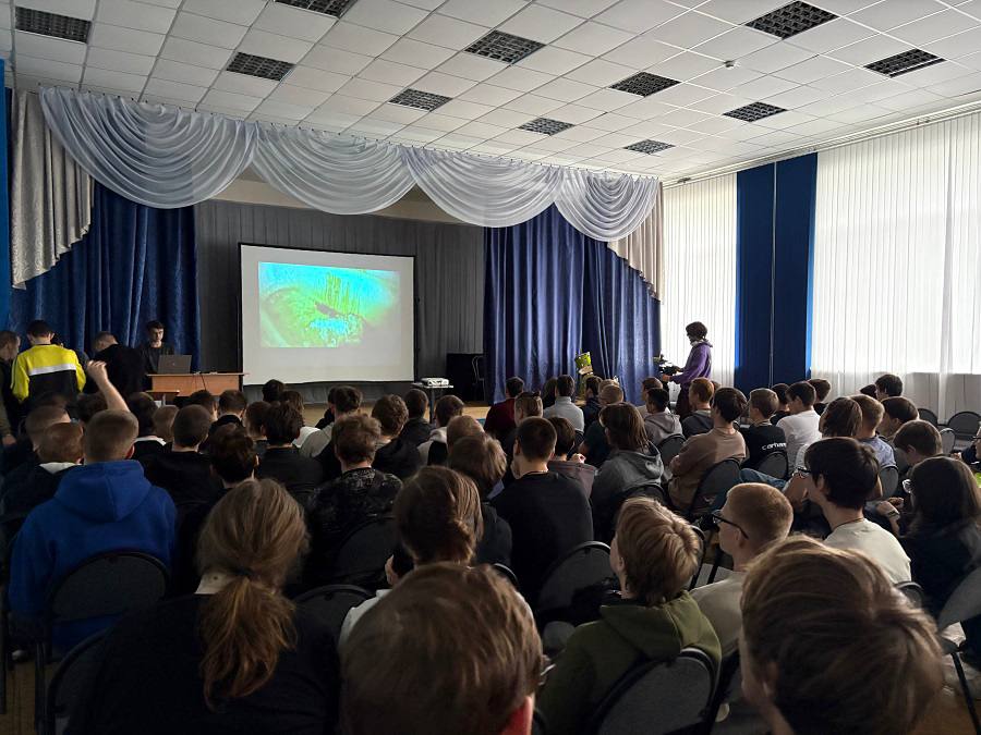 В ярославском автомеханическом колледже прошел краш-курс «Берегите мечты» В ярославском автомеханическом колледже прошел краш-курс «Берегите мечты»