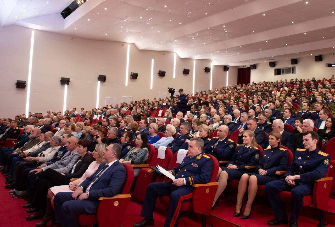 В преддверии Дня народного единства в СК России прошло торжественное мероприятие В преддверии Дня народного единства в СК России прошло торжественное мероприятие