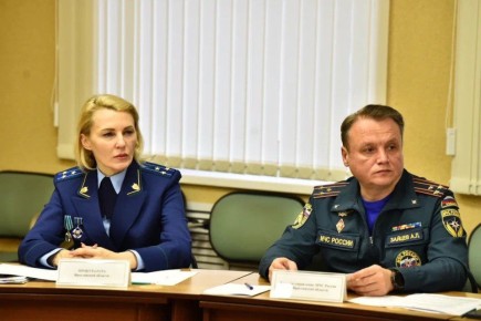 Начальник отдела по надзору за исполнением законов в сфере экономики, предпринимательской деятельности и охраны природы прокуратуры области Елена Смирнова приняла участие в заседании Комиссии по предупреждению и ликвидации...