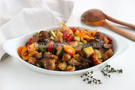 Как быстро приготовить рататуй: секреты на сковороде