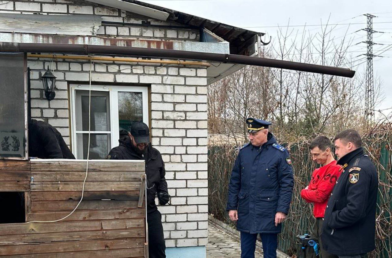 Прокуратура Кировского района г. Ярославля совместно с представителями региональных отделений Всероссийского военно-патриотического общественного движения «Юнармия» и Общероссийской общественной организации «Ветераны боевых... Прокуратура Кировского района г. Ярославля совместно с представителями региональных отделений Всероссийского военно-патриотического общественного движения «Юнармия» и Общероссийской общественной организации «Ветераны боевых...