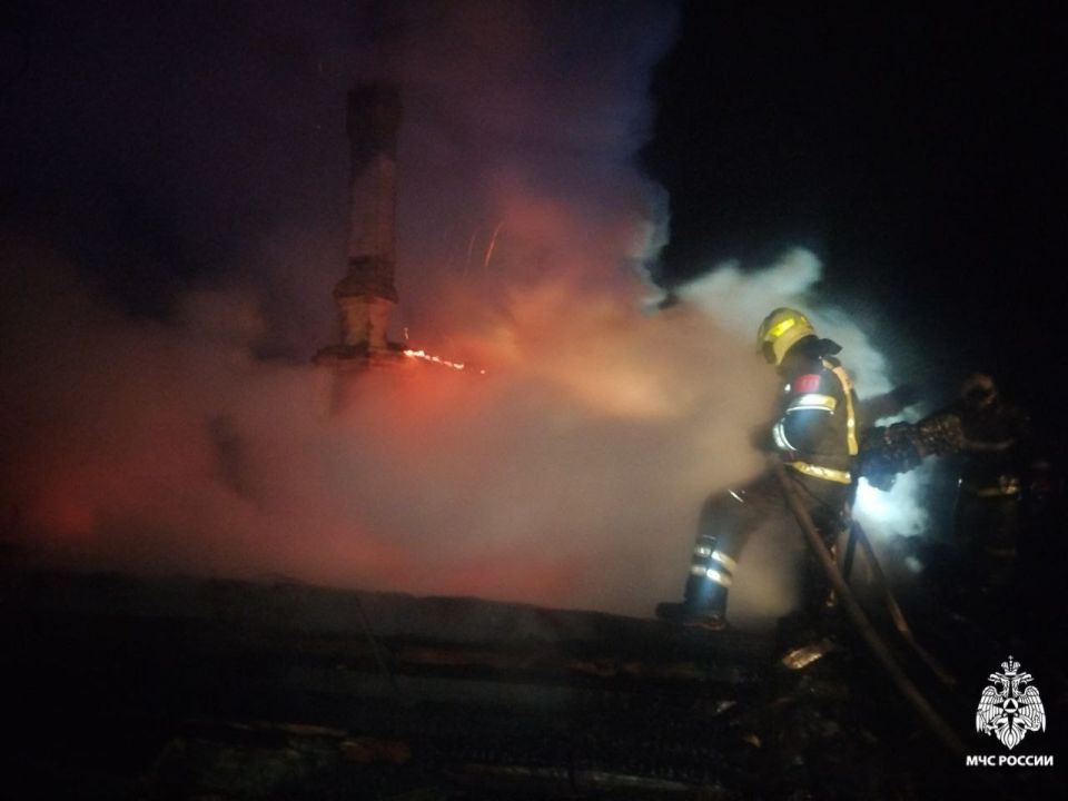 В результате пожара погиб человек В результате пожара погиб человек