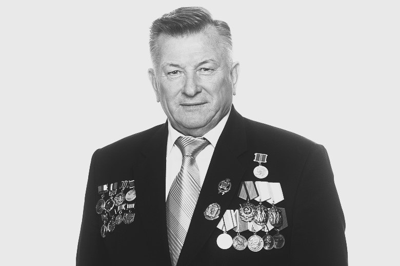 4 ноября скончался Владимир Николаевич Голов - человек неиссякаемой энергии и трудолюбия, много сделавший для города