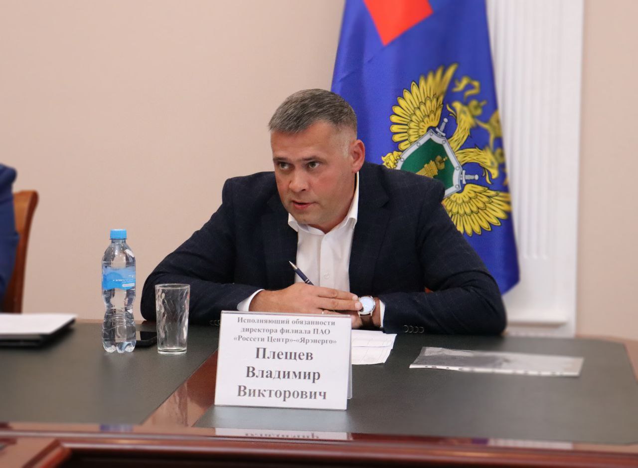 Сегодня, 6 ноября, прокурор Ярославской области Климент Юрздицкий и региональный Уполномоченный по защите прав предпринимателей Альфир Бакиров провели совместный прием представителей бизнес- сообщества Сегодня, 6 ноября, прокурор Ярославской области Климент Юрздицкий и региональный Уполномоченный по защите прав предпринимателей Альфир Бакиров провели совместный прием представителей бизнес- сообщества