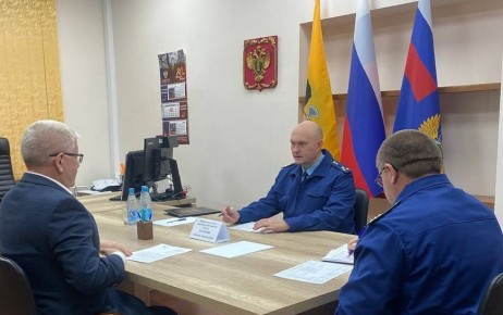 Первый заместитель прокурора Ярославской области Алексей Путилов в рамках работы мобильной приемной провел тематический личный прием граждан в прокуратуре Ленинского района г. Ярославля