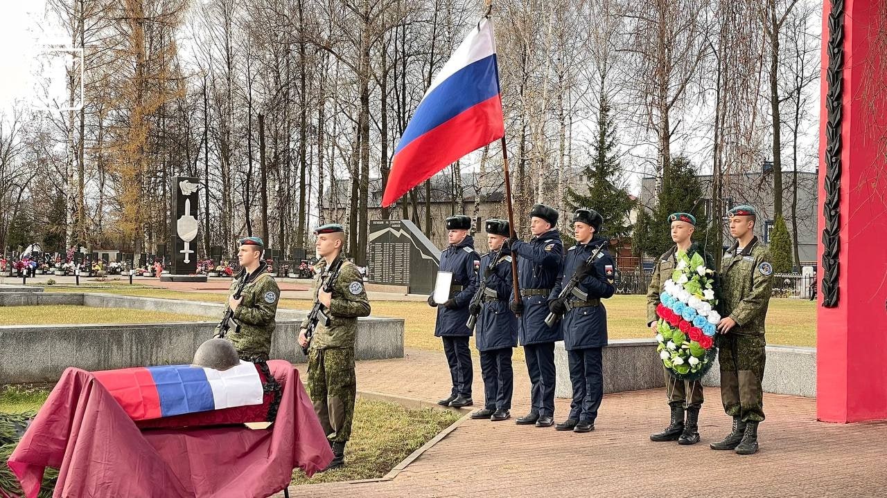 В Ярославле захоронили останки бойца Великой Отечественной войны Михаила Власова В Ярославле захоронили останки бойца Великой Отечественной войны Михаила Власова