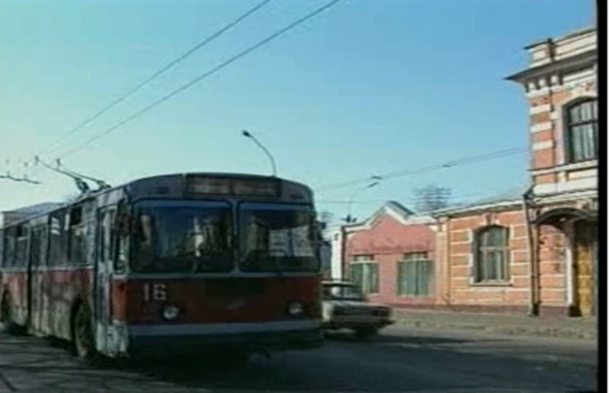 Пятница, Ярославль!. Короткая рабочая неделя подходит к концу — впереди выходные Пятница, Ярославль!. Короткая рабочая неделя подходит к концу — впереди выходные