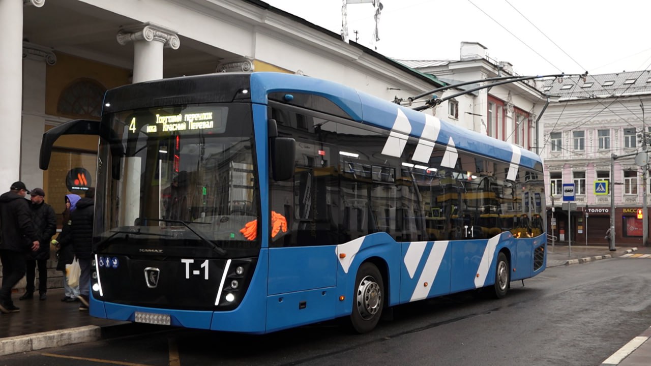 Губернатор Михаил Евраев анонсировал закупку 16 троллейбусов на автономном ходу