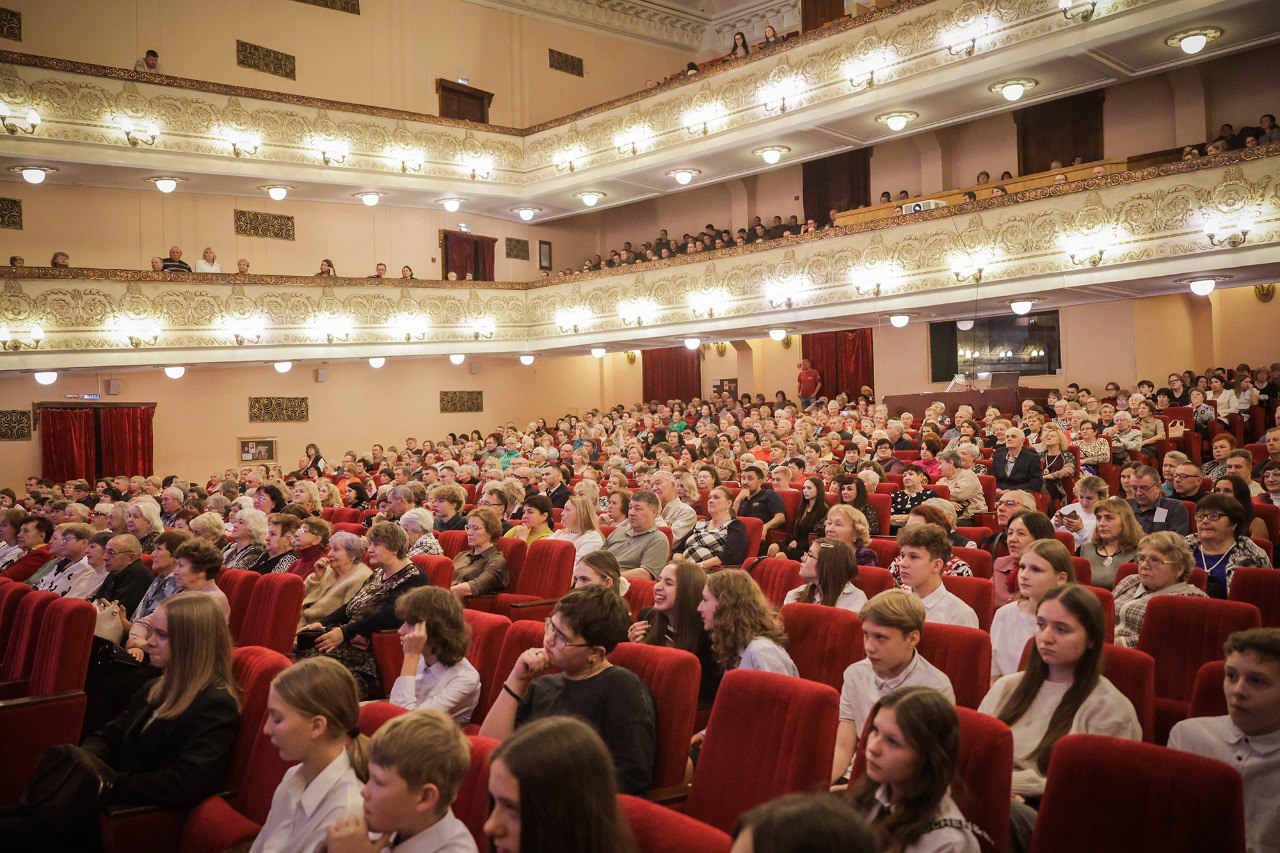 Дмитрий Рудаков: Отметили сегодня день рождения ДК «Авиатор» Дмитрий Рудаков: Отметили сегодня день рождения ДК «Авиатор»