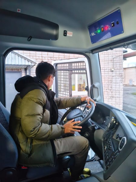 В Первомайском районе дети познакомились с работой полицейских В Первомайском районе дети познакомились с работой полицейских