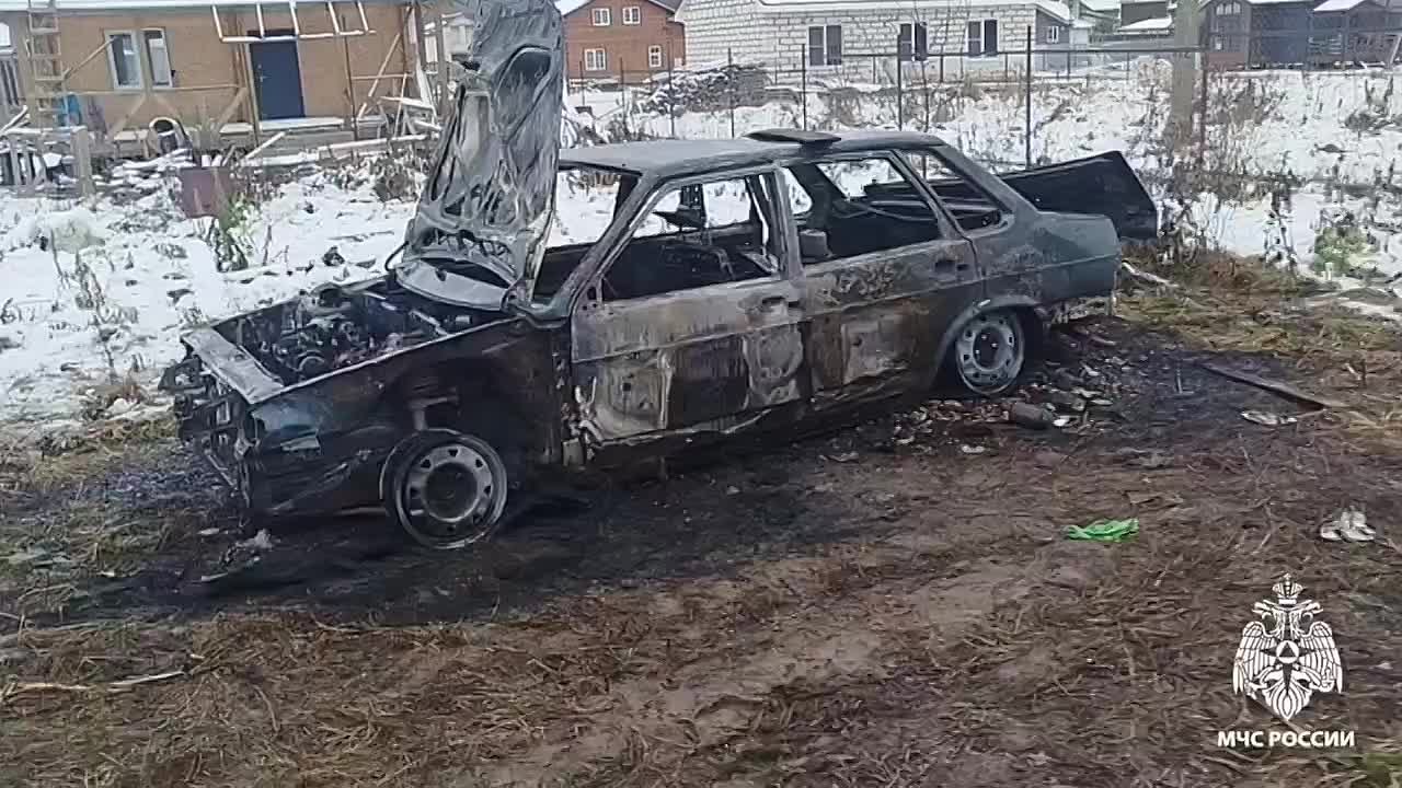 В Переславском округе сгорела легковушка