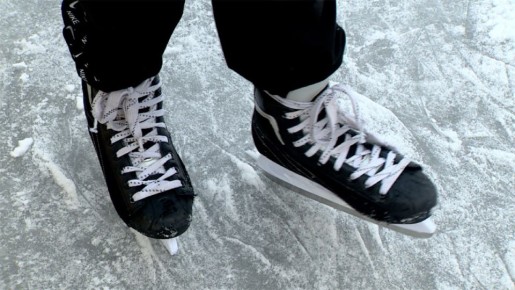 В Рыбинске на улице Боткина появился новый ледовый корт