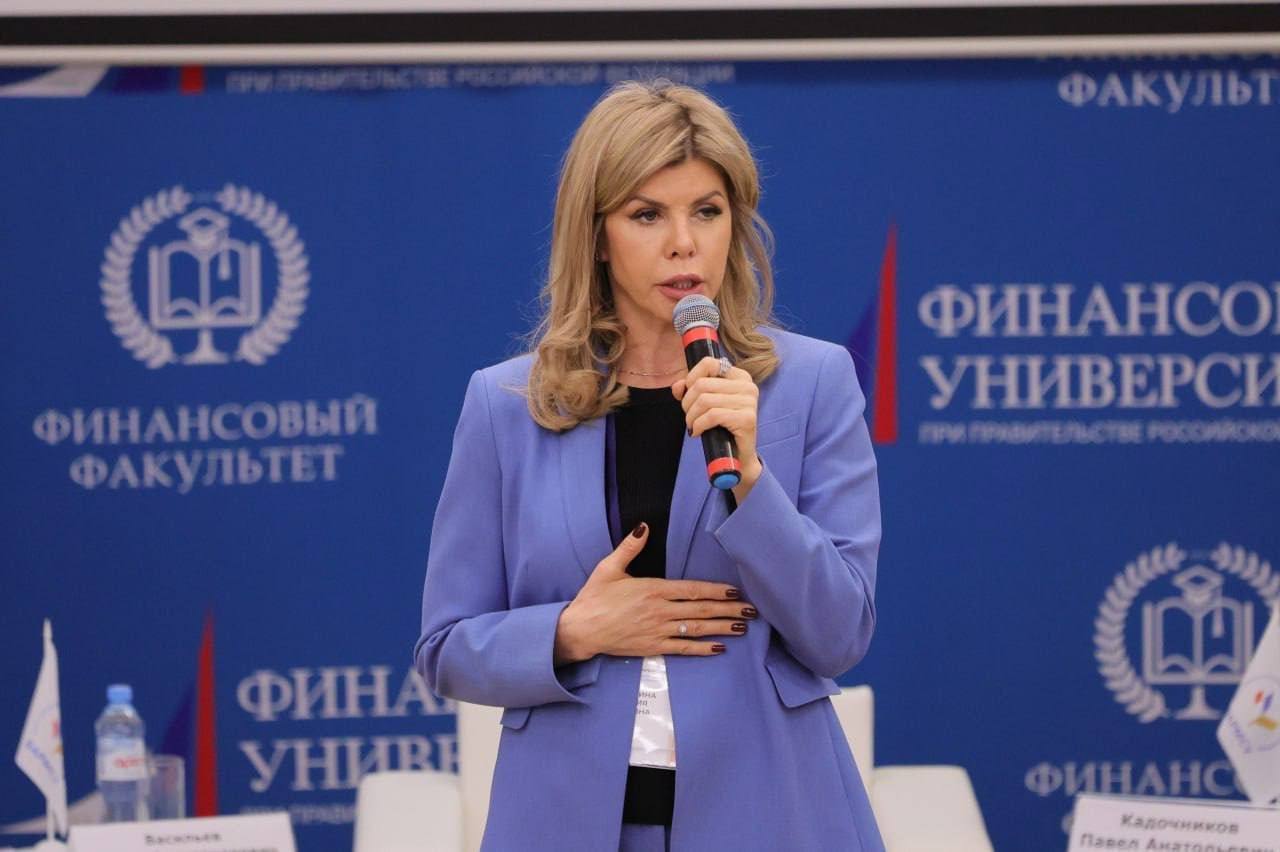 Артём Молчанов: На федеральной площадке обсудили, какие ресурсы полезны для развития муниципалитета Артём Молчанов: На федеральной площадке обсудили, какие ресурсы полезны для развития муниципалитета