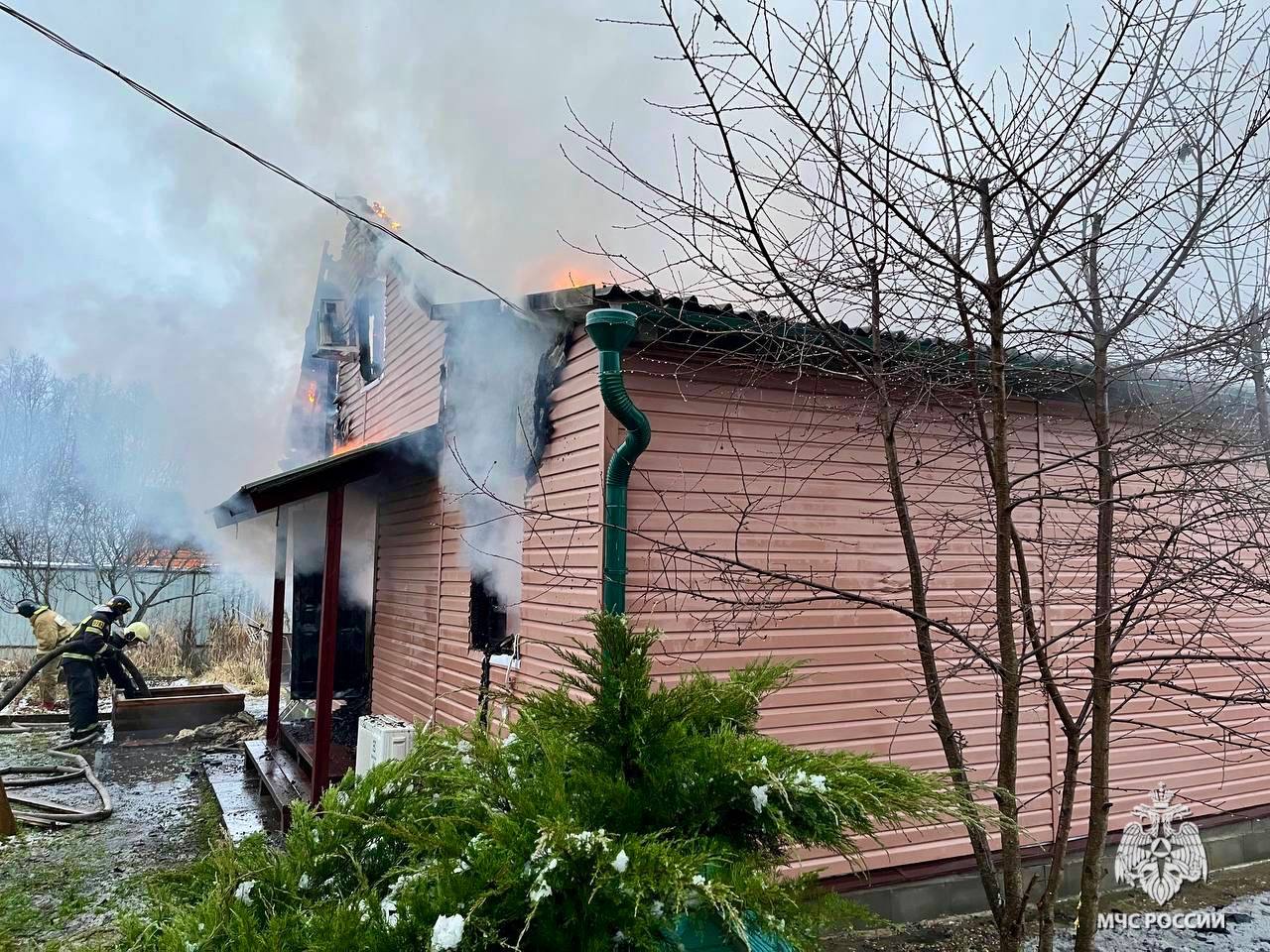 В Переславль-Залесском округе сгорел дом В Переславль-Залесском округе сгорел дом