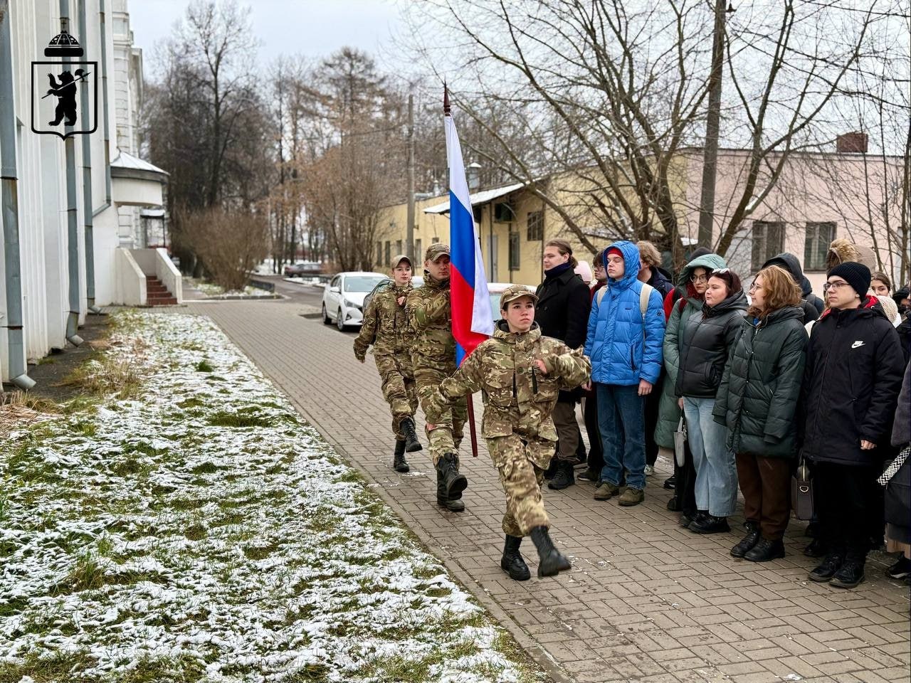 В Ярославле открыли памятную доску в честь Ф. П. Селиверстова В Ярославле открыли памятную доску в честь Ф. П. Селиверстова