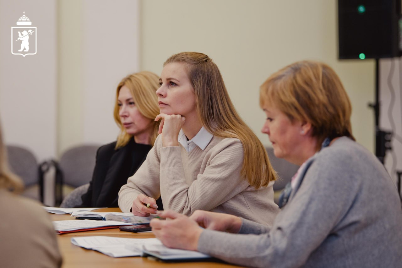 Мэр Ярославля принял участие в стратегической сессии по вопросам разработки мастер-плана города Мэр Ярославля принял участие в стратегической сессии по вопросам разработки мастер-плана города