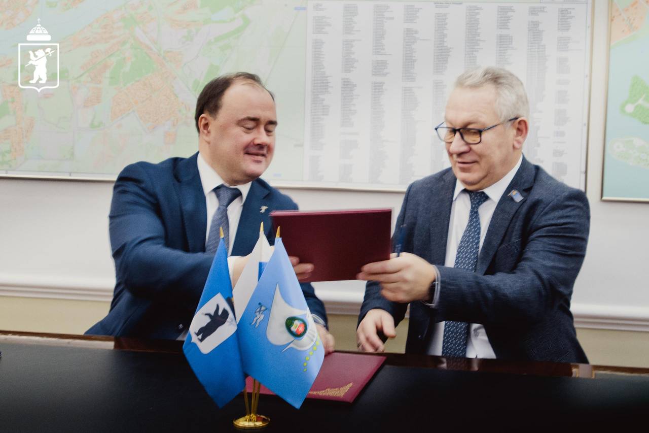 Артём Молчанов: Ярославль и Калининград устанавливают стабильные связи социально-экономического развития между городами Артём Молчанов: Ярославль и Калининград устанавливают стабильные связи социально-экономического развития между городами