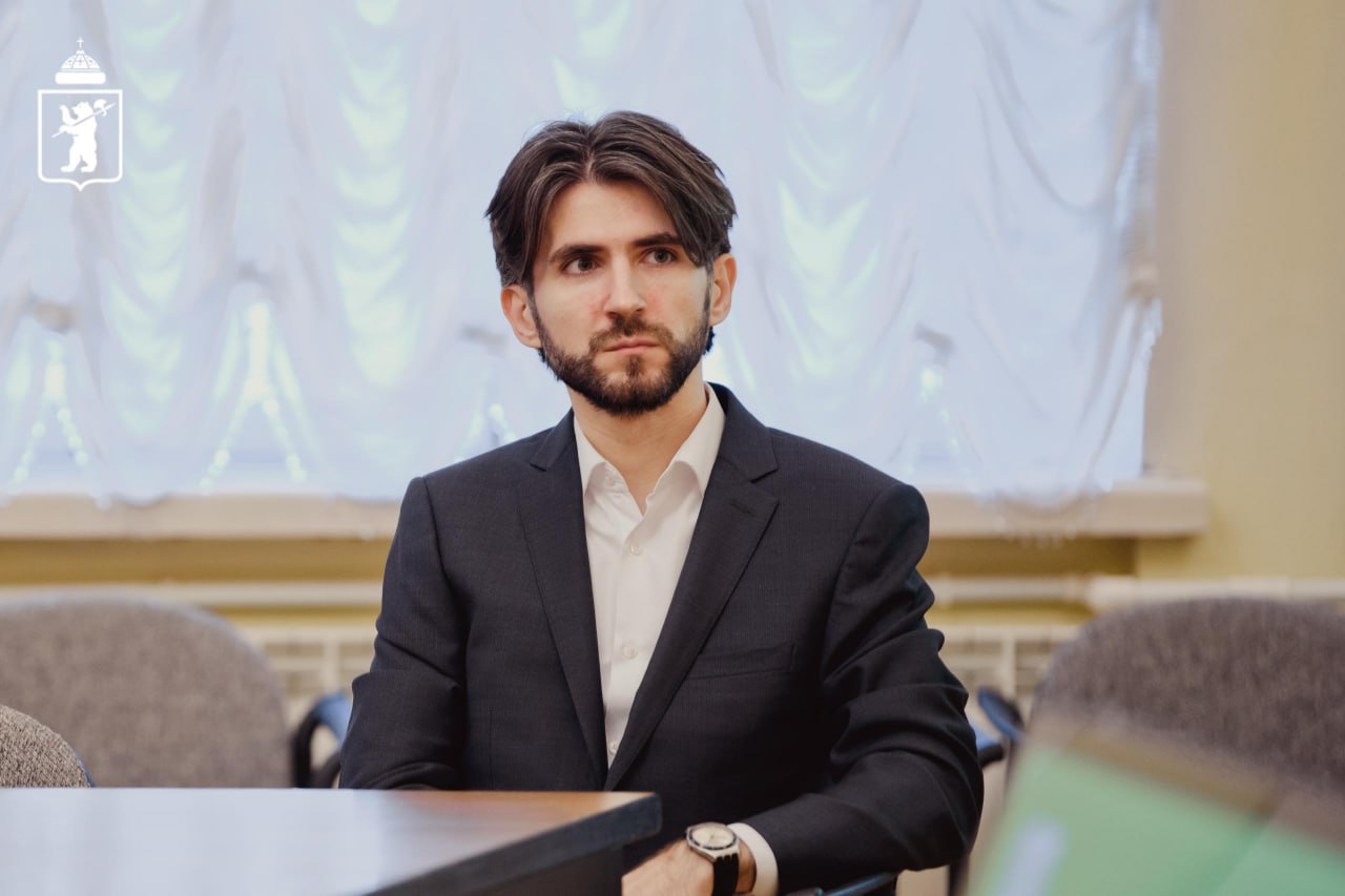 Мэр Ярославля принял участие в стратегической сессии по вопросам разработки мастер-плана города Мэр Ярославля принял участие в стратегической сессии по вопросам разработки мастер-плана города