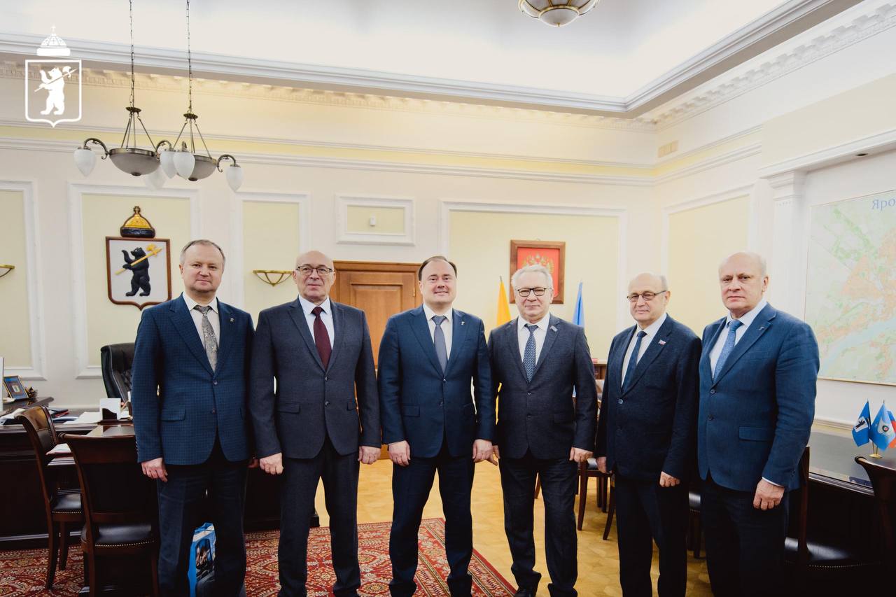 Артём Молчанов: Ярославль и Калининград устанавливают стабильные связи социально-экономического развития между городами Артём Молчанов: Ярославль и Калининград устанавливают стабильные связи социально-экономического развития между городами