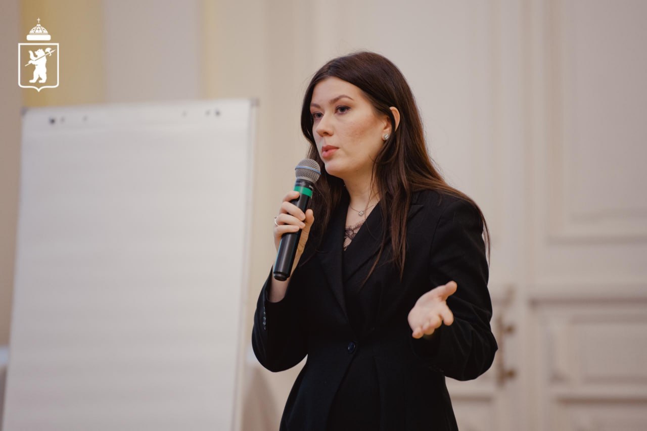 Мэр Ярославля принял участие в стратегической сессии по вопросам разработки мастер-плана города Мэр Ярославля принял участие в стратегической сессии по вопросам разработки мастер-плана города