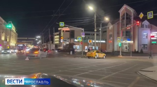 Вечер понедельника стал в Ярославле «Днем жестянщика»