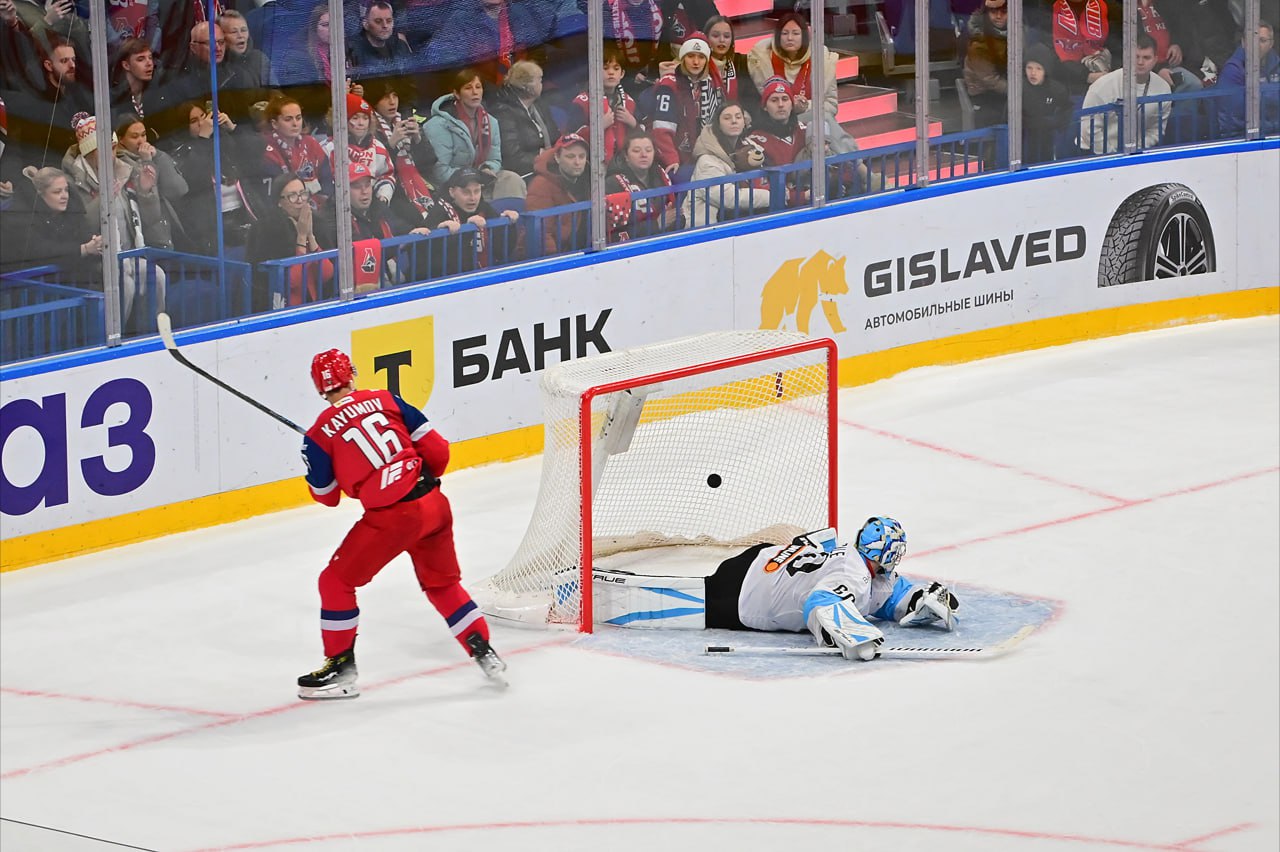 Ярославский «Локомотив» обыграл минский «Динамо» Ярославский «Локомотив» обыграл минский «Динамо»