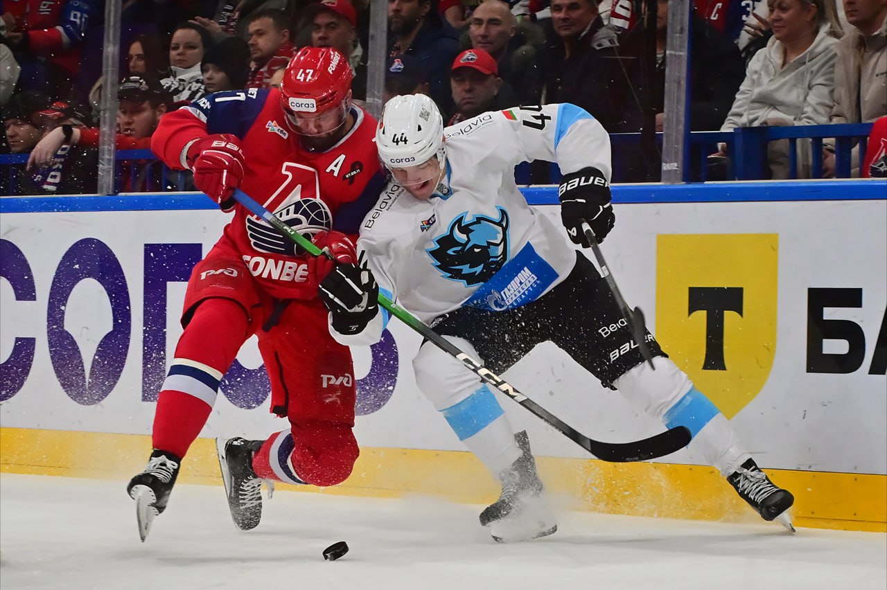 Ярославский «Локомотив» обыграл минский «Динамо» Ярославский «Локомотив» обыграл минский «Динамо»