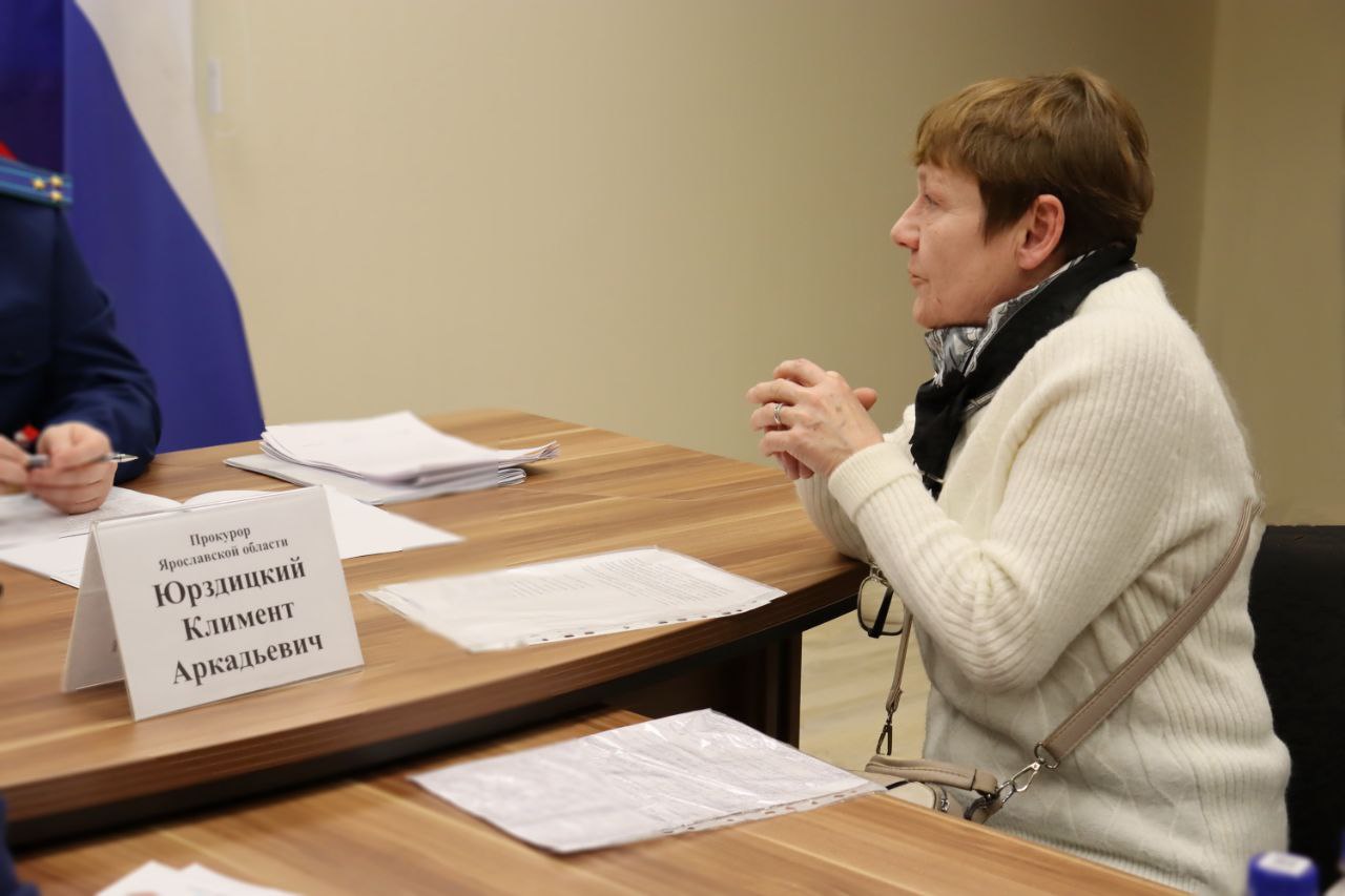 Сегодня, 18 декабря, прокурор Ярославской области Климент Юрздицкий провел личный прием жителей Гаврилов-Ямского муниципального округа Сегодня, 18 декабря, прокурор Ярославской области Климент Юрздицкий провел личный прием жителей Гаврилов-Ямского муниципального округа