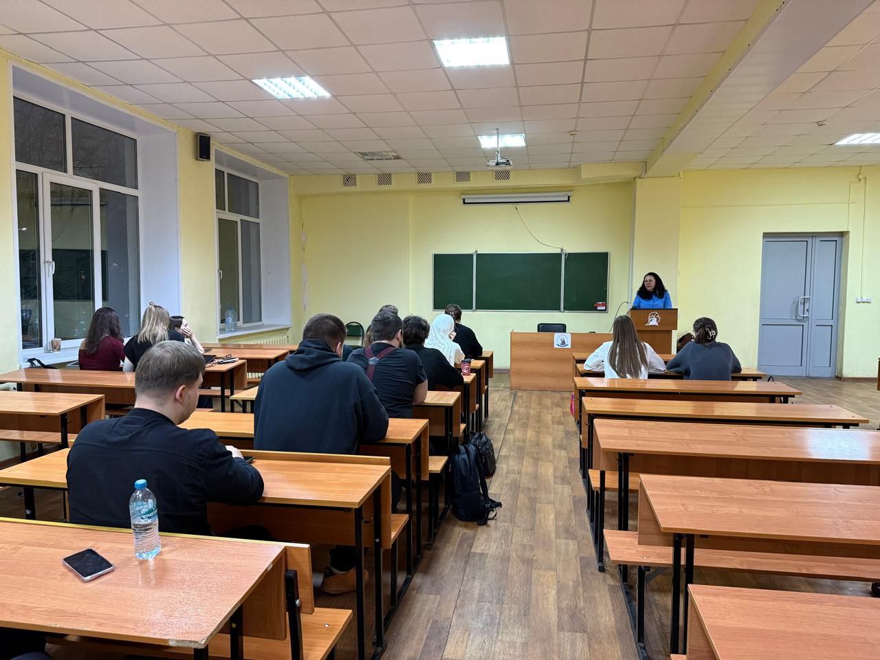 Старший прокурор уголовно-судебного отдела прокуратуры Ярославской области Елена Смирнова провела серию лекций для студентов 3-5 курсов юридического факультета ЯрГУ им. П. Г. Демидова Старший прокурор уголовно-судебного отдела прокуратуры Ярославской области Елена Смирнова провела серию лекций для студентов 3-5 курсов юридического факультета ЯрГУ им. П. Г. Демидова