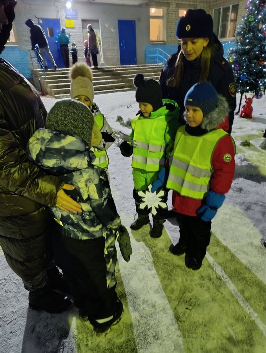 Родительские патрули вышли на улицы области Родительские патрули вышли на улицы области