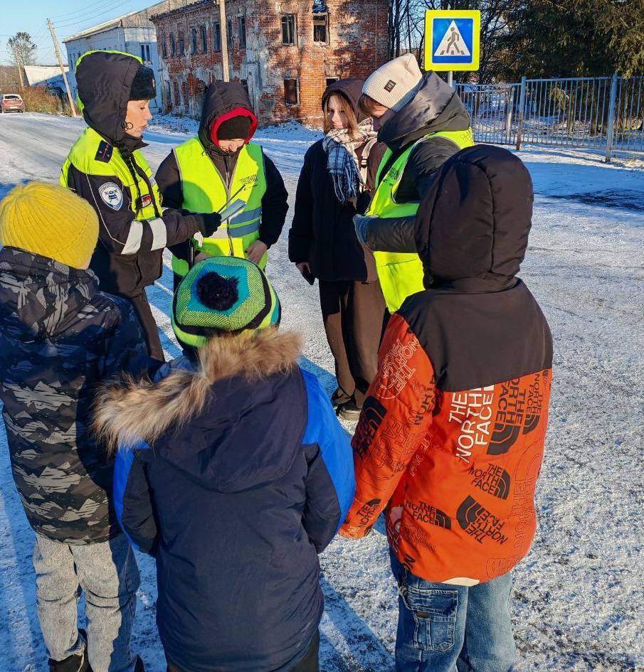 Родительские патрули вышли на улицы области Родительские патрули вышли на улицы области