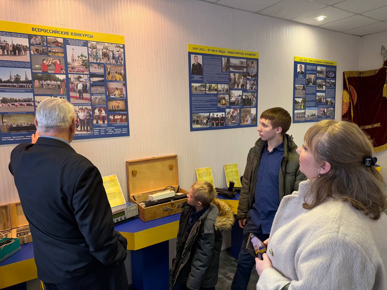 В Госавтоинспекции подвели итоги конкурса рисунков «Сияй ярче!» В Госавтоинспекции подвели итоги конкурса рисунков «Сияй ярче!»